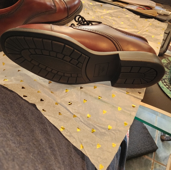 Dockers Gordon Cordovan Burgundy Cap Toe Oxford 9.5W - Picture 6 of 14